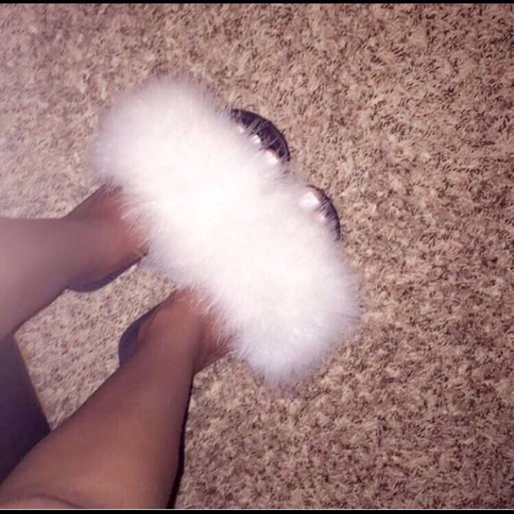 FUR SLIDES - Picture 3 of 7